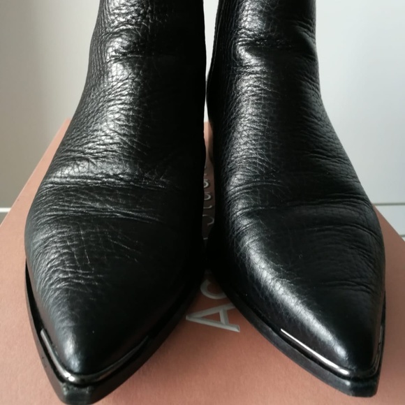 acne studios jensen grain chelsea booties